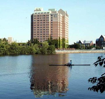 Doubletree Suites By Hilton Boston - Cambridge ภายนอก รูปภาพ