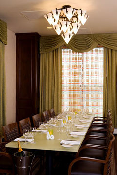 Doubletree Suites By Hilton Boston - Cambridge ภายนอก รูปภาพ